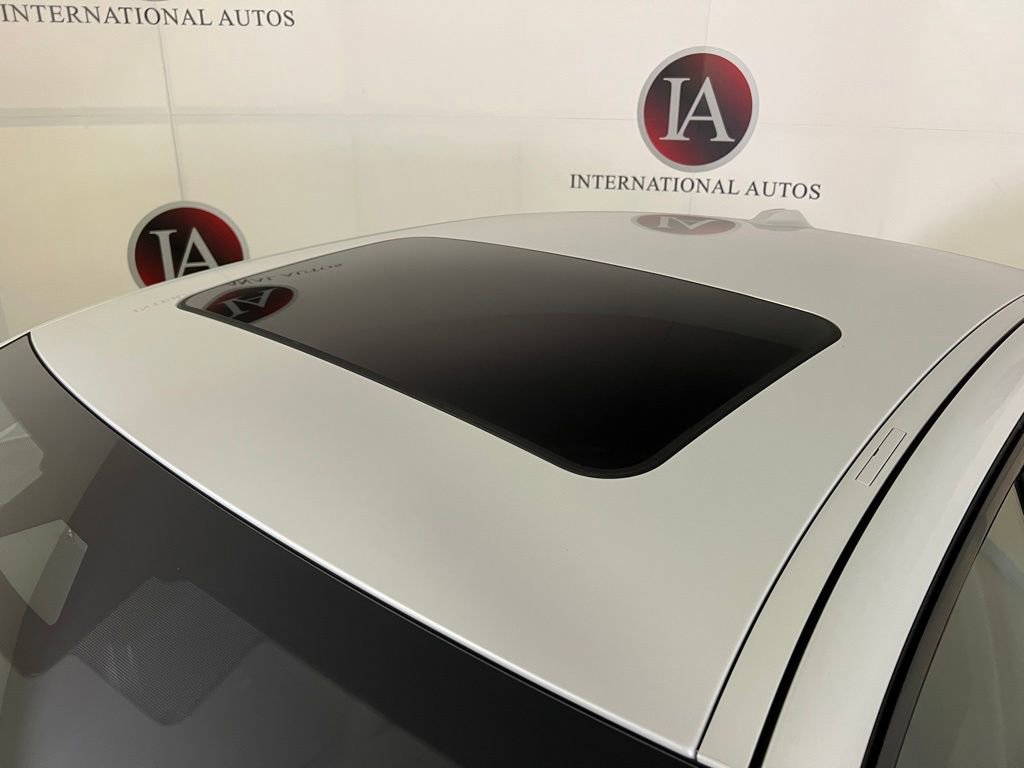 New 2026 BMW 530i xDrive w/ M Sport Package image 9