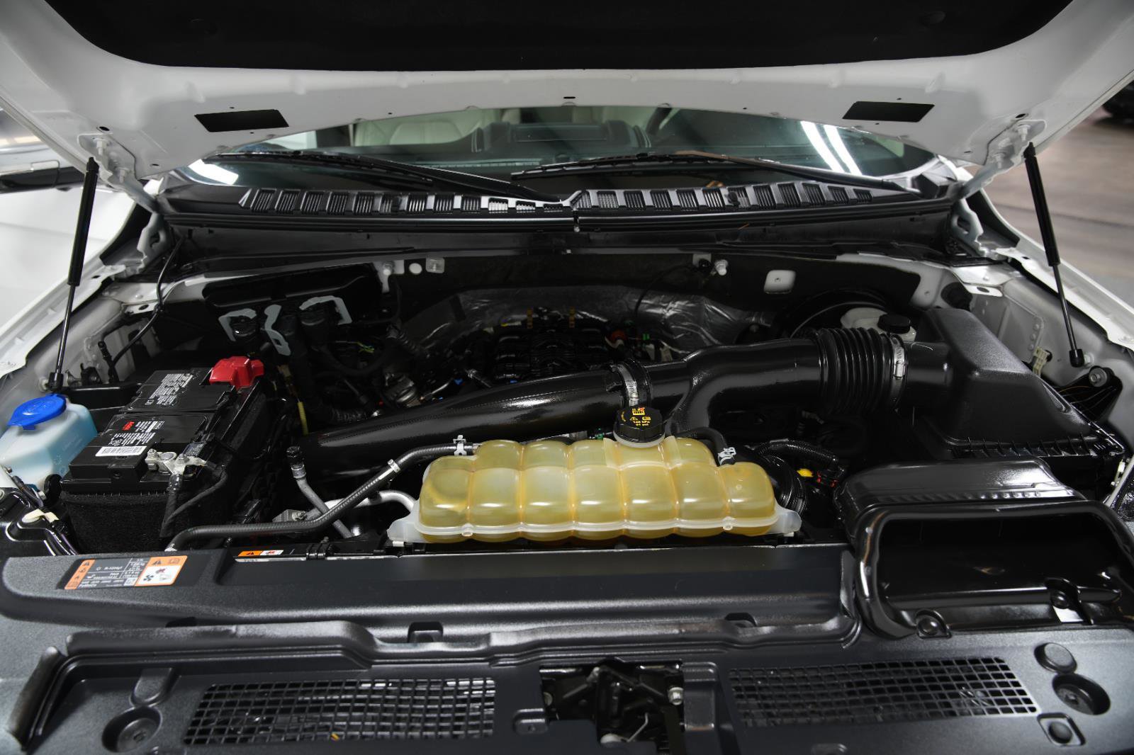 Used 2021 Ford Expedition Platinum image 13