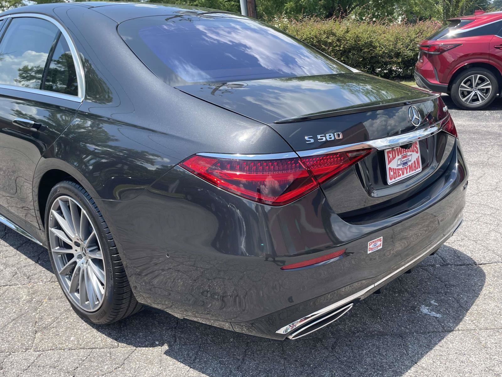 Used 2021 Mercedes-Benz S 580 4MATIC Sedan w/ AMG Line image 30