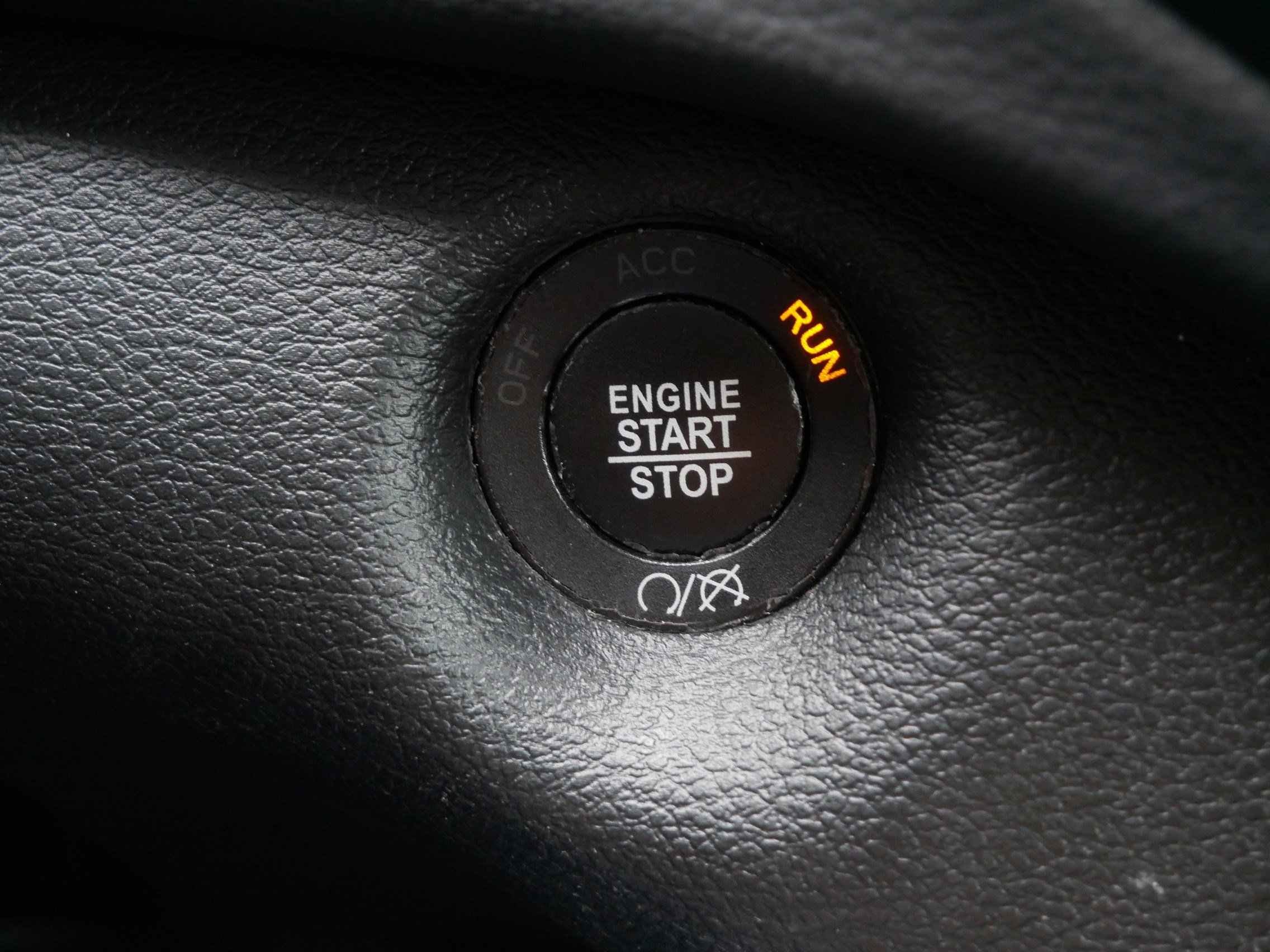 Certified 2022 Jeep Cherokee Trailhawk w/ Comfort/Convenience Group image 25