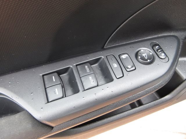 Used 2018 Honda Civic LX image 9
