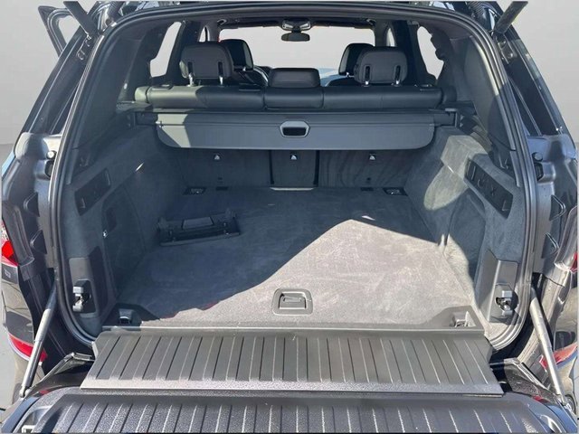 Used 2023 BMW X5 M50i w/ Executive Package image 9