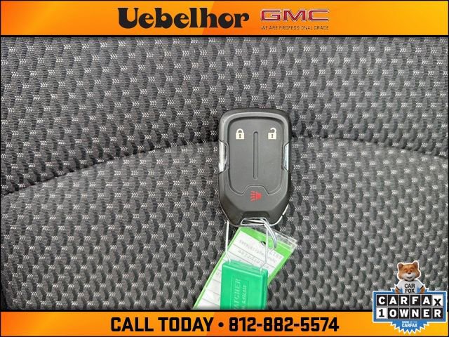 Used 2024 GMC Terrain SLE AWD/4WD image 32