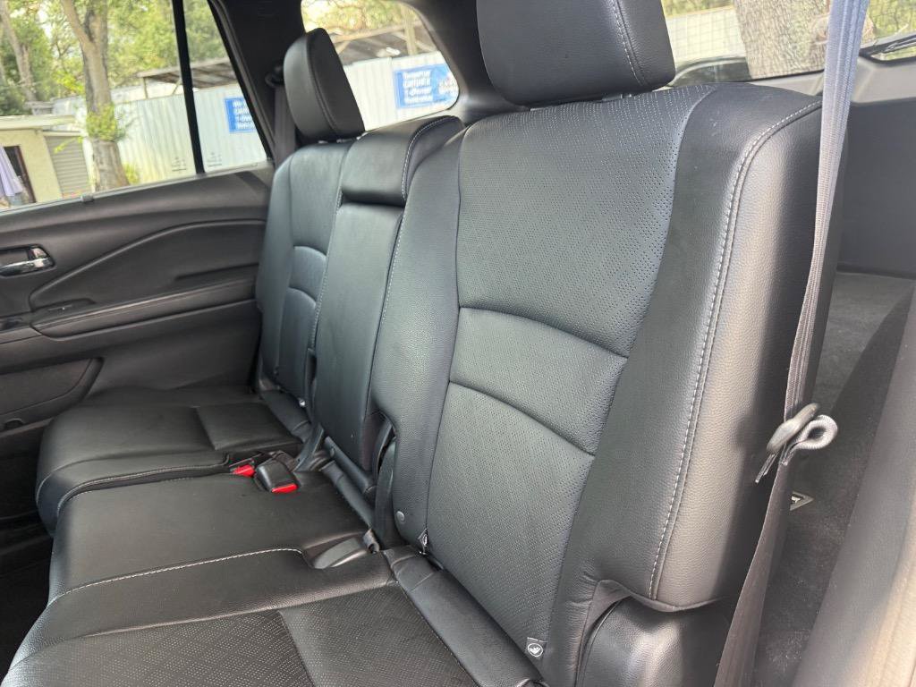 Used 2019 Honda Passport EX-L image 27