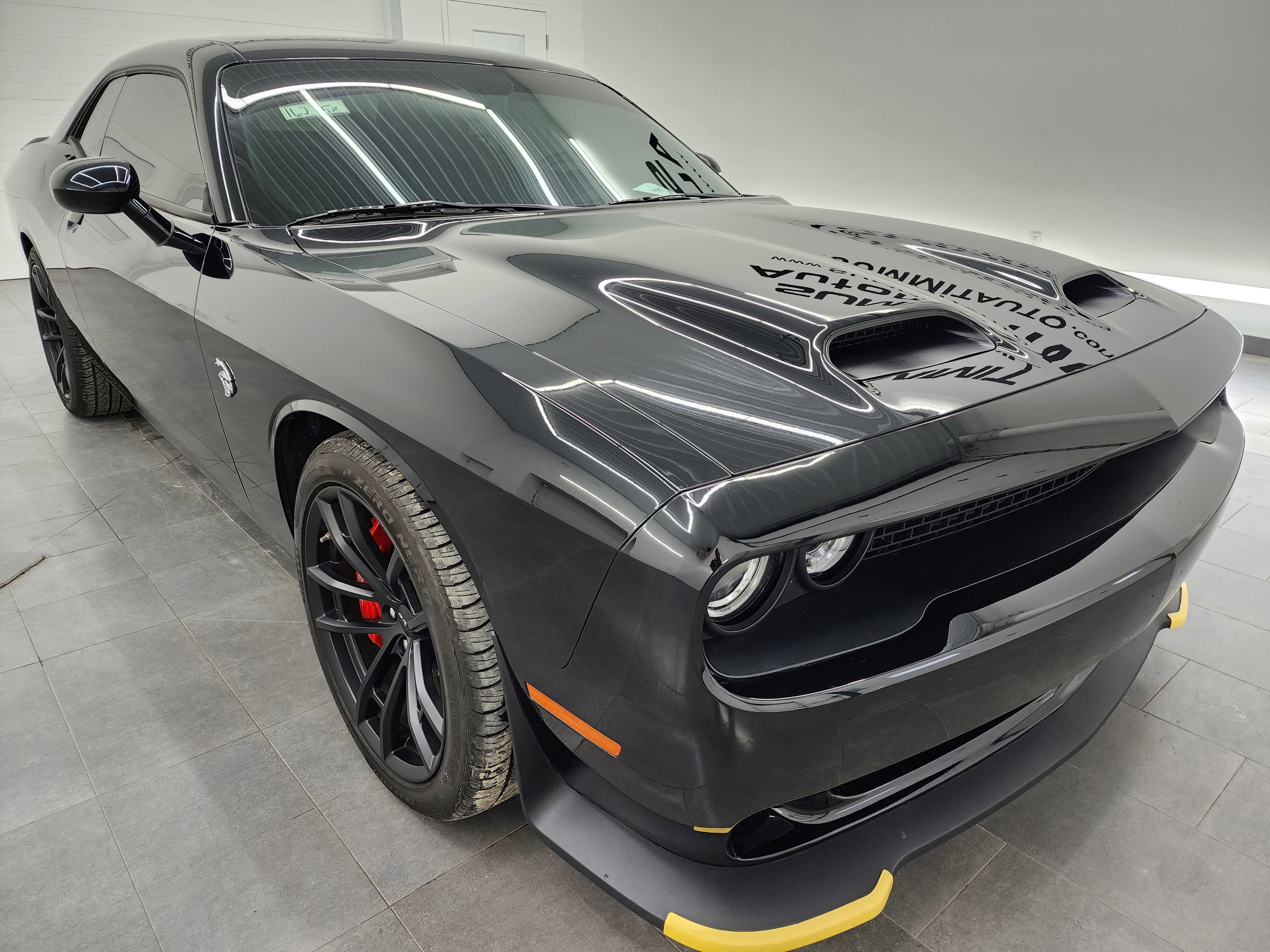 Used 2023 Dodge Challenger SRT Hellcat image 2