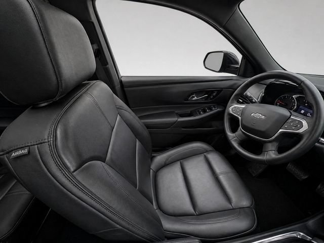 Used 2023 Chevrolet Traverse RS AWD/4WD image 15