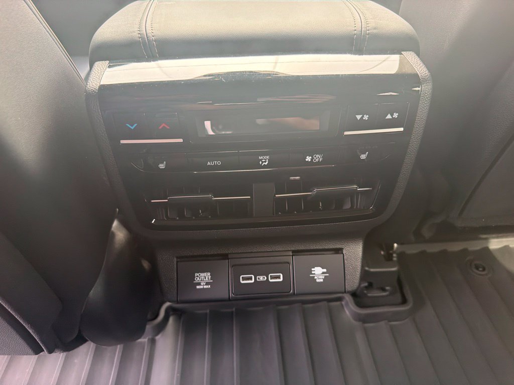 Used 2023 Acura MDX w/ Advance Package AWD/4WD image 22