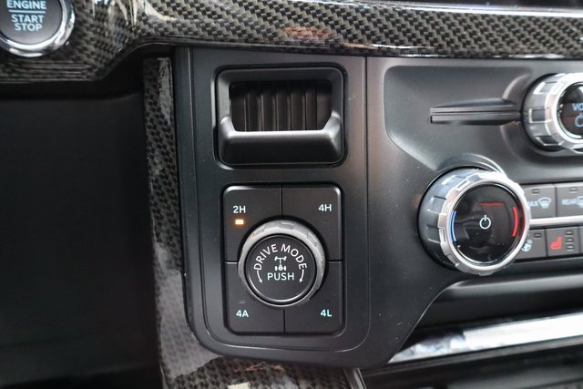 New 2025 Ford F150 Lariat w/ Equipment Group 502A High image 34