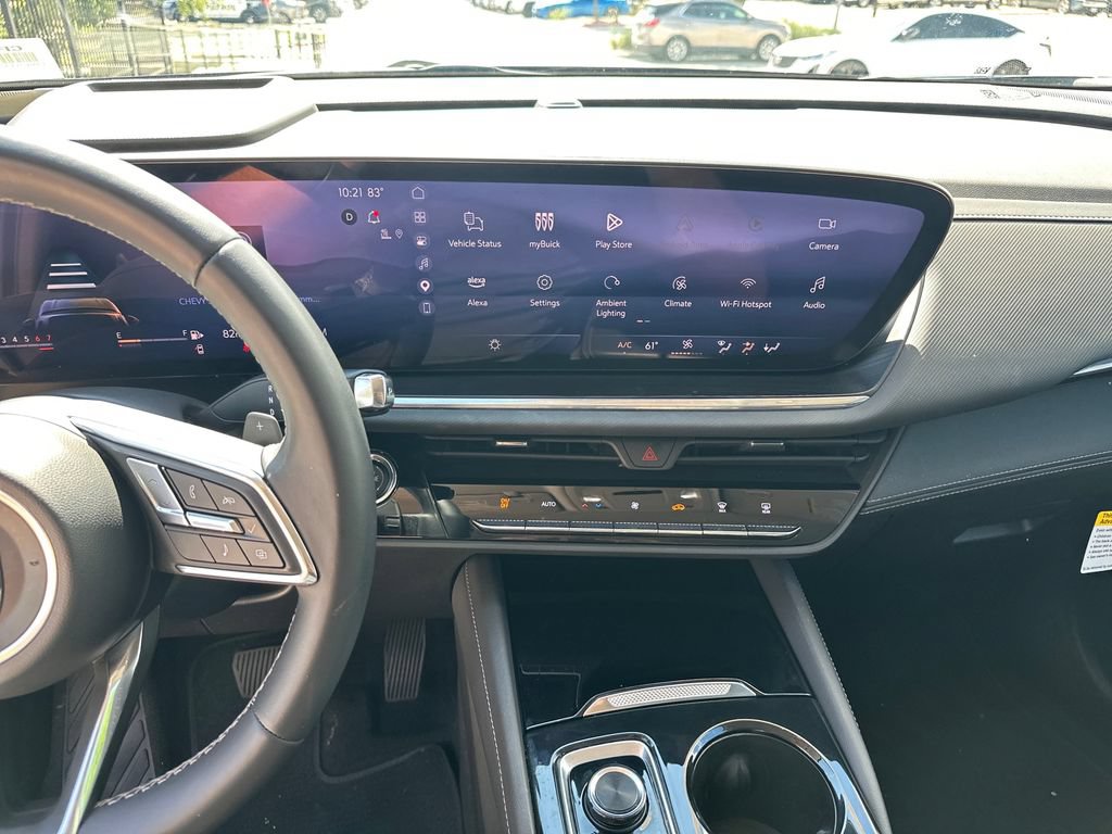 Used 2025 Buick Envision Preferred AWD/4WD image 22