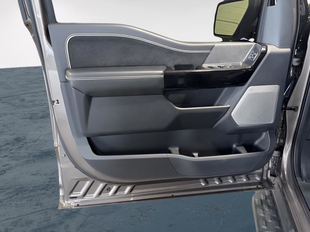 Used 2023 Ford F150 Lightning Platinum image 2