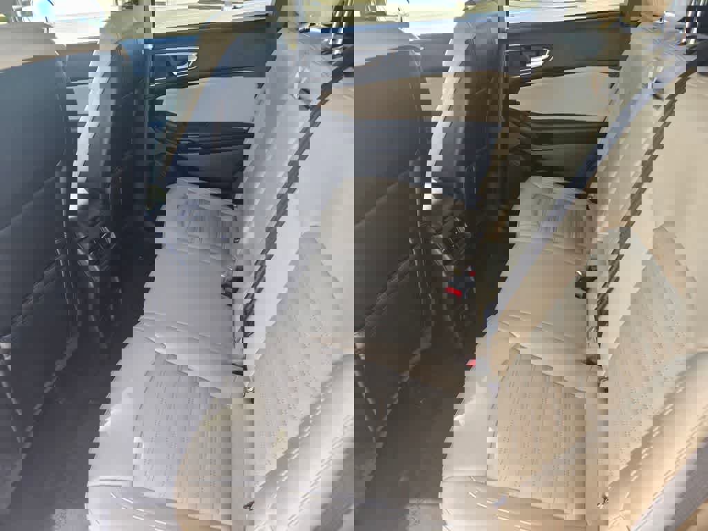 Used 2024 Ford Edge SEL image 13