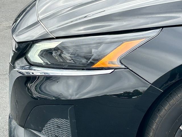 Used 2023 Nissan Altima 2.5 SV FWD image 12