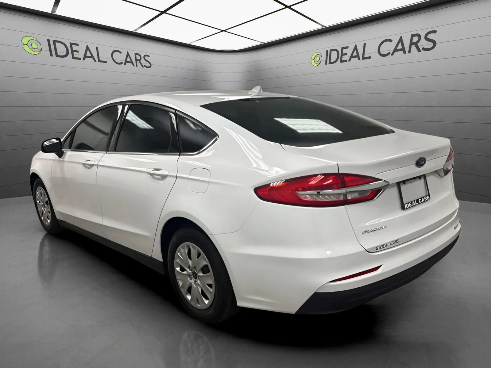 Used 2020 Ford Fusion S FWD image 7