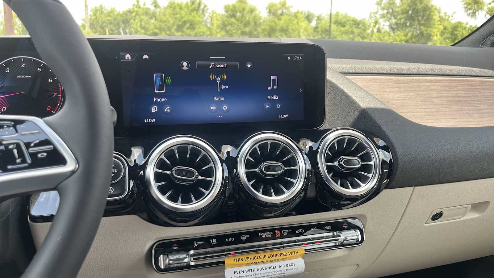 New 2026 Mercedes-Benz GLA 250 4MATIC image 43