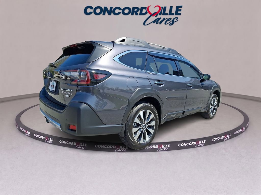 Certified 2023 Subaru Outback Touring XT AWD/4WD image 7