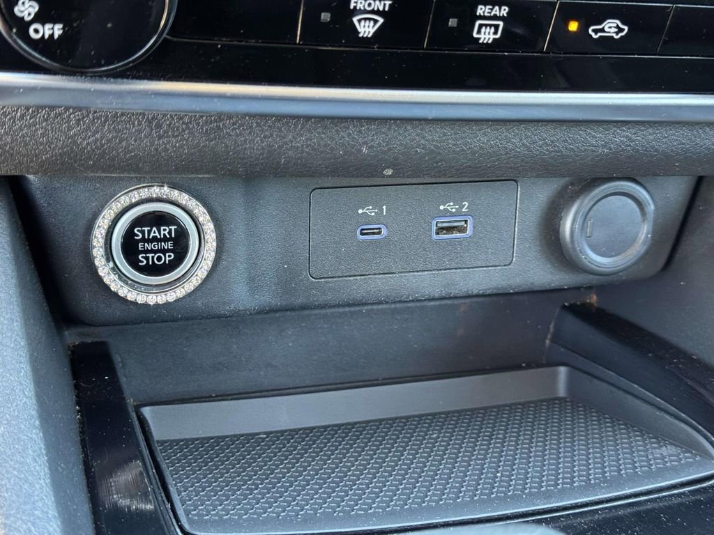 Used 2021 Nissan Rogue S FWD image 9