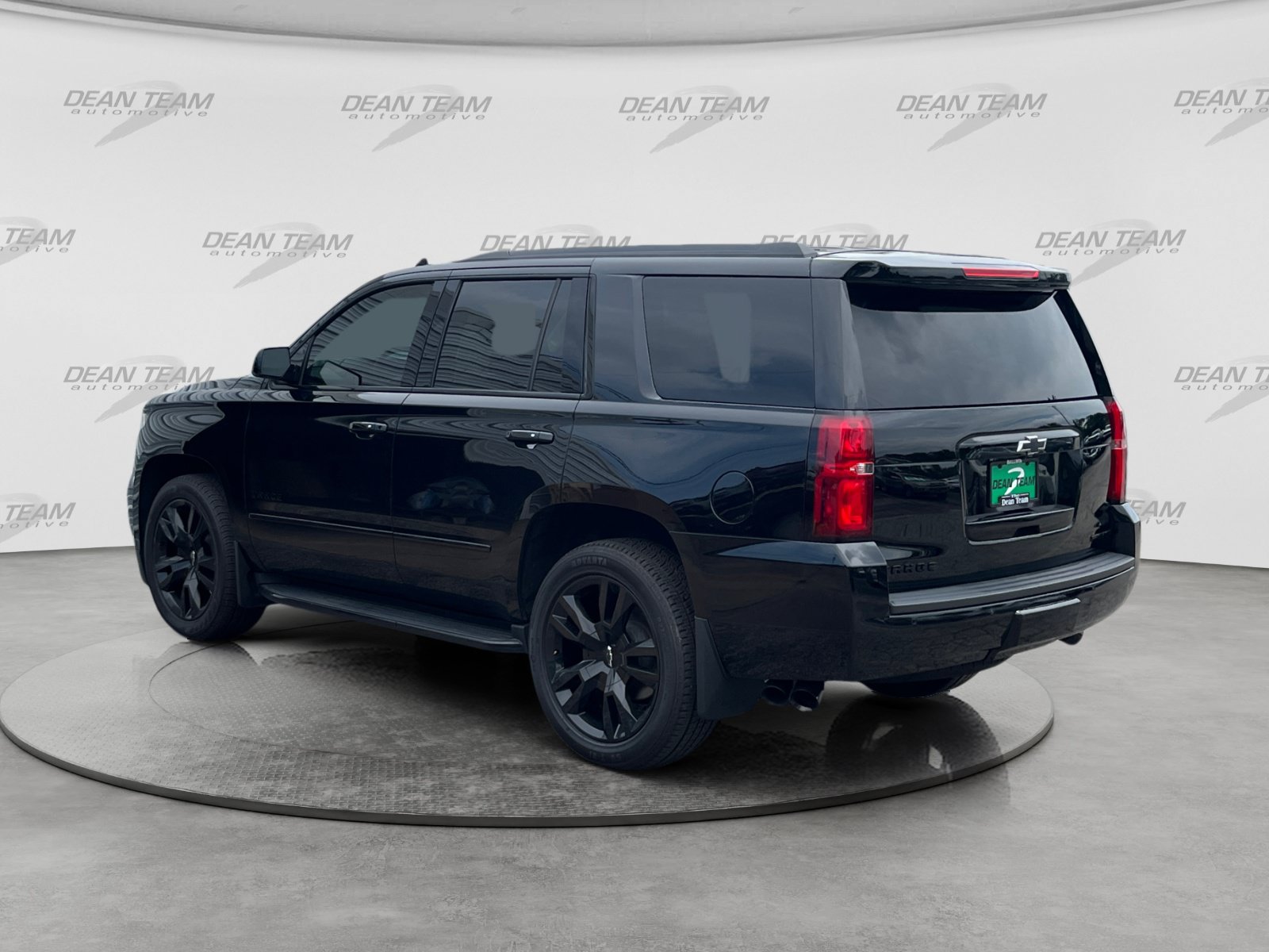 Used 2019 Chevrolet Tahoe Premier AWD/4WD image 6