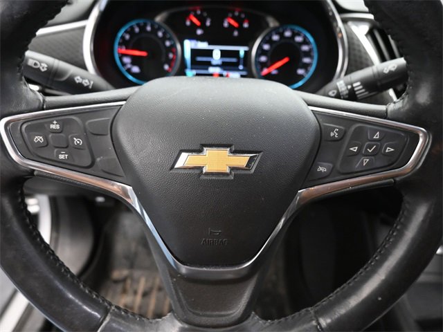 Used 2017 Chevrolet Malibu LT image 15
