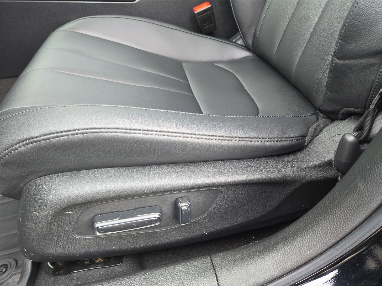 Certified 2024 Acura Integra image 20