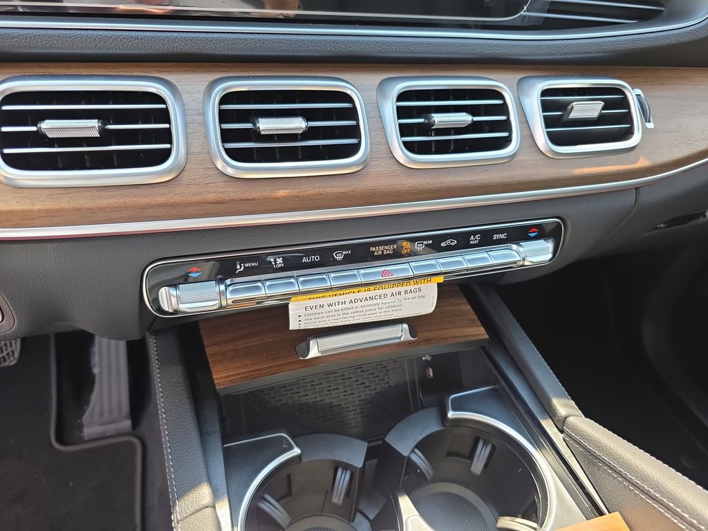 New 2026 Mercedes-Benz GLE 580 4MATIC image 16