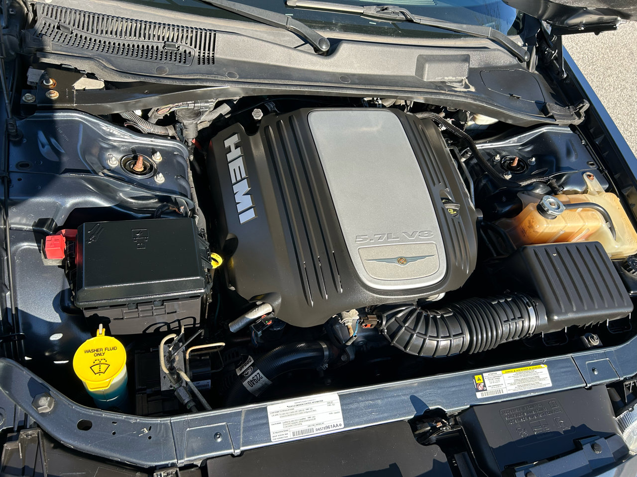 Used 2008 Chrysler 300 C image 23