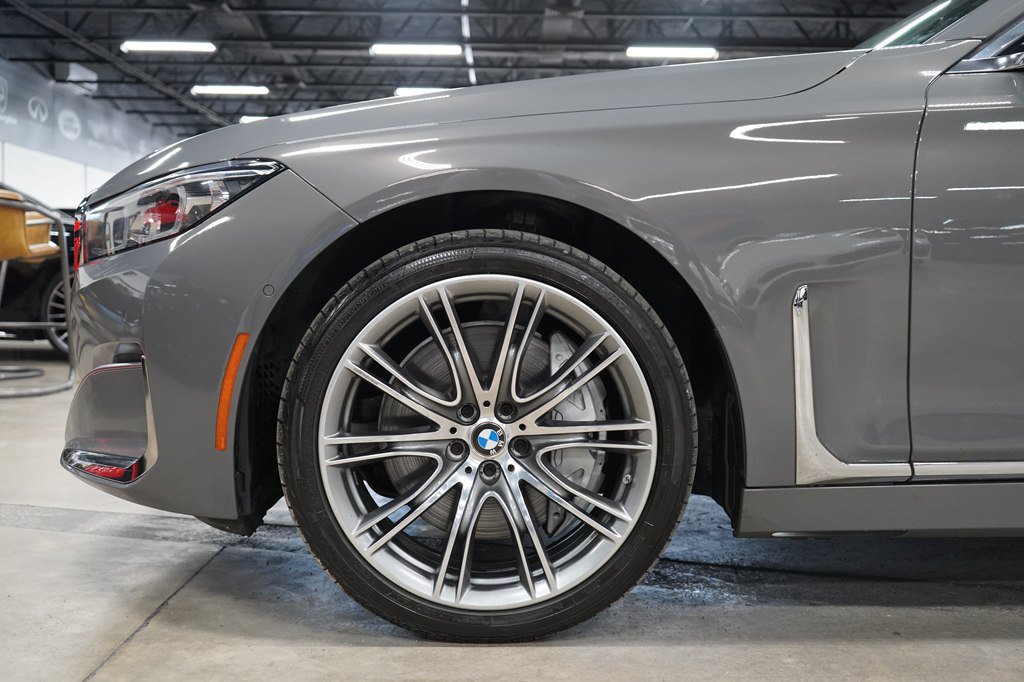 Used 2022 BMW 750Li xDrive AWD/4WD image 34