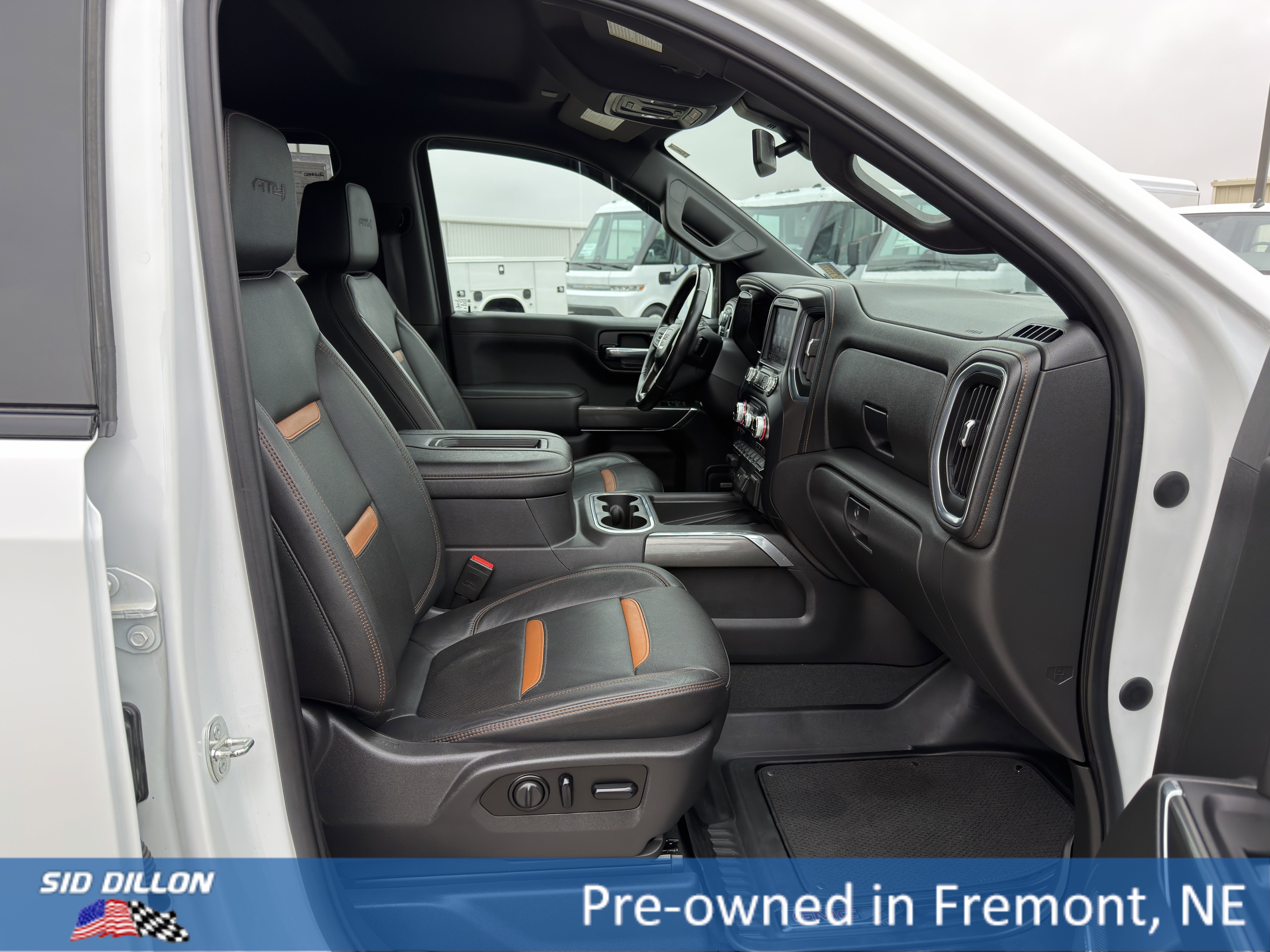 Used 2021 GMC Sierra 1500 AT4 w/ AT4 Value Package AWD/4WD image 18