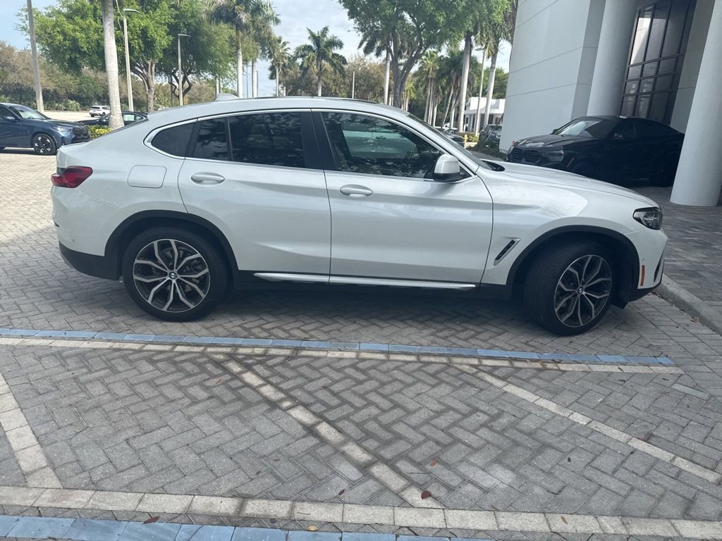 Certified 2023 BMW X4 xDrive30i w/ Premium Package image 19