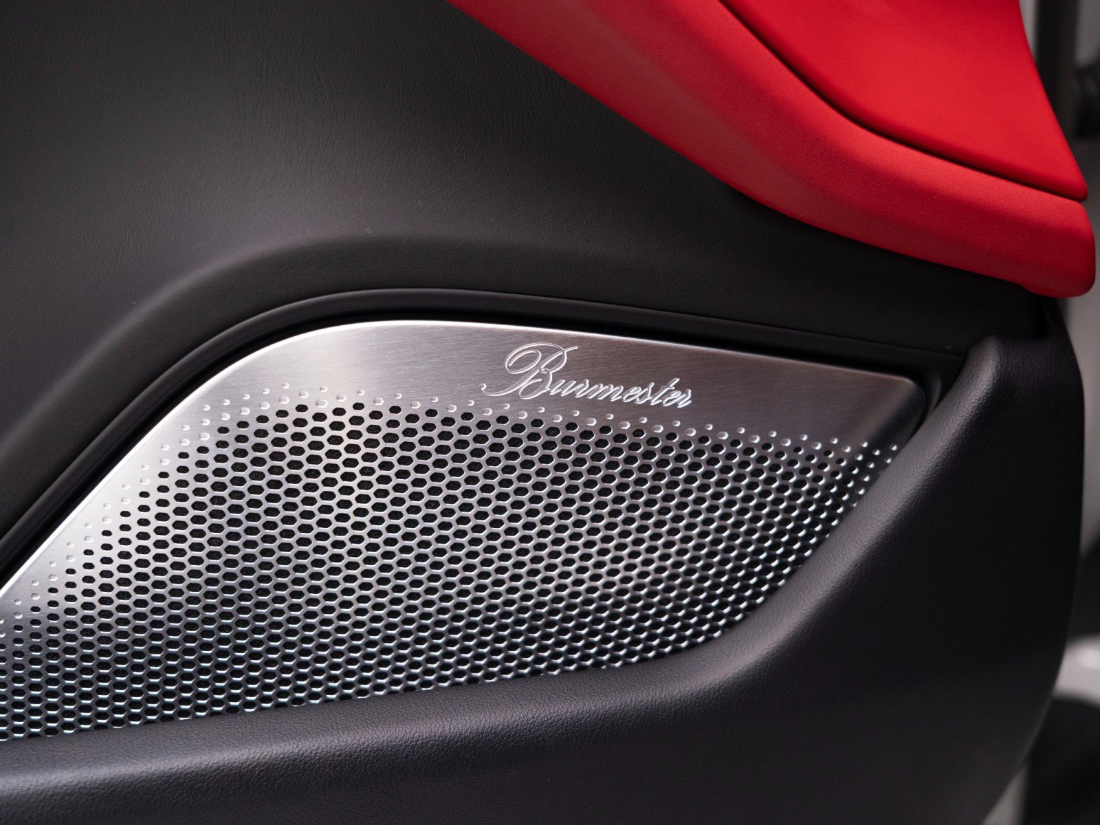 Certified 2022 Porsche Taycan Turbo S image 23