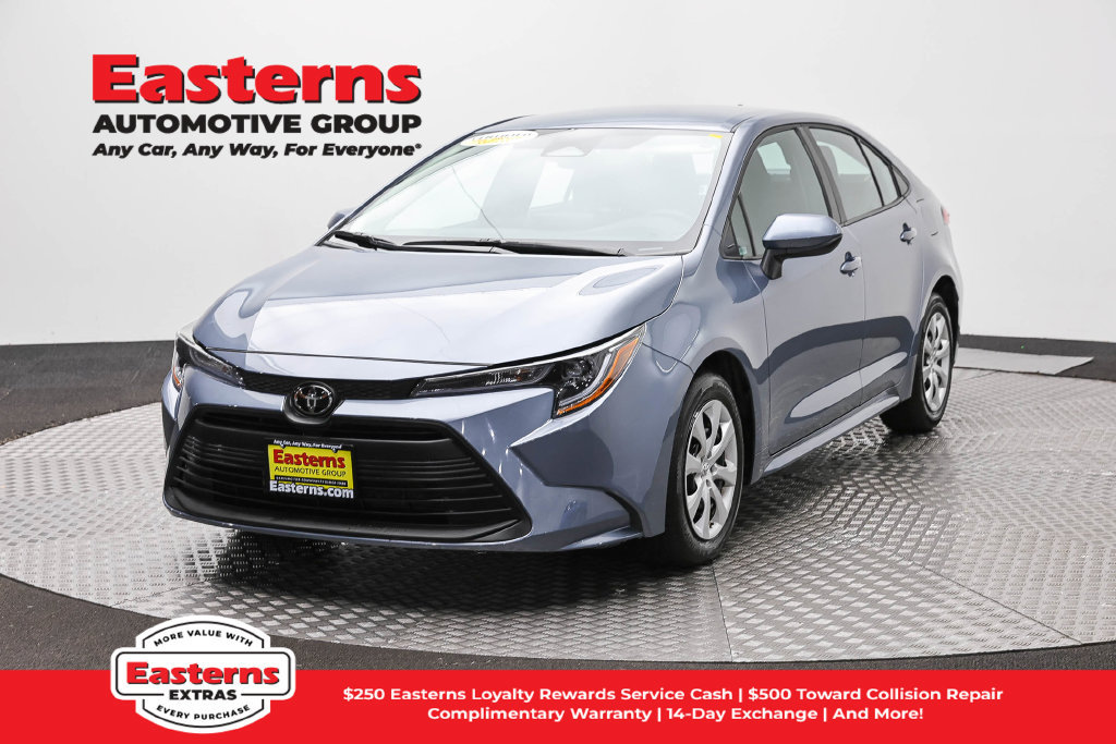 Used 2026 Toyota Corolla LE FWD image 1