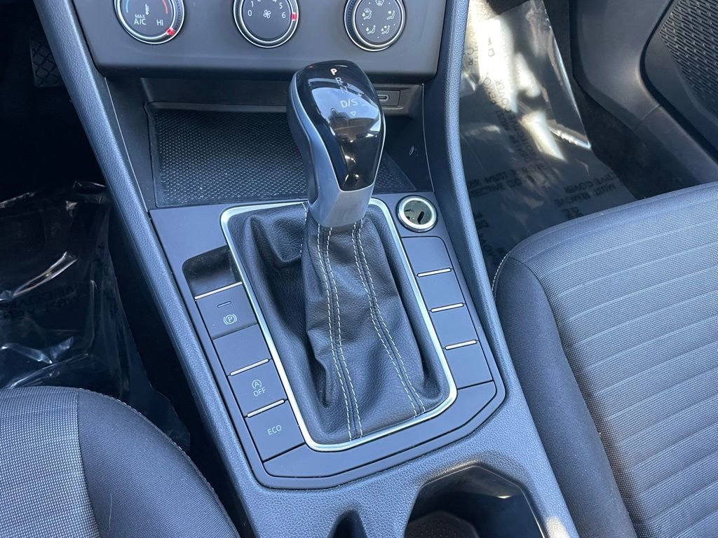 Used 2024 Volkswagen Jetta S image 13