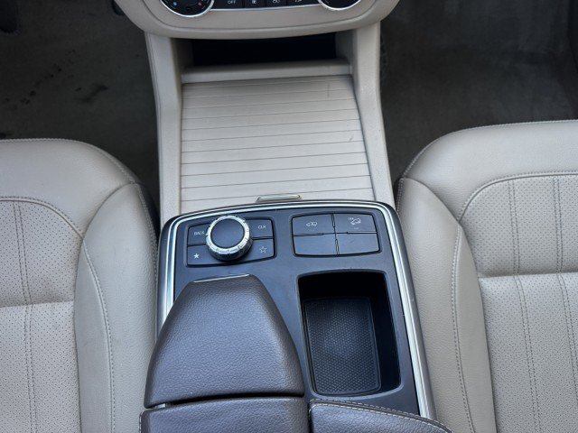 Used 2016 Mercedes-Benz GL 450 4MATIC image 29