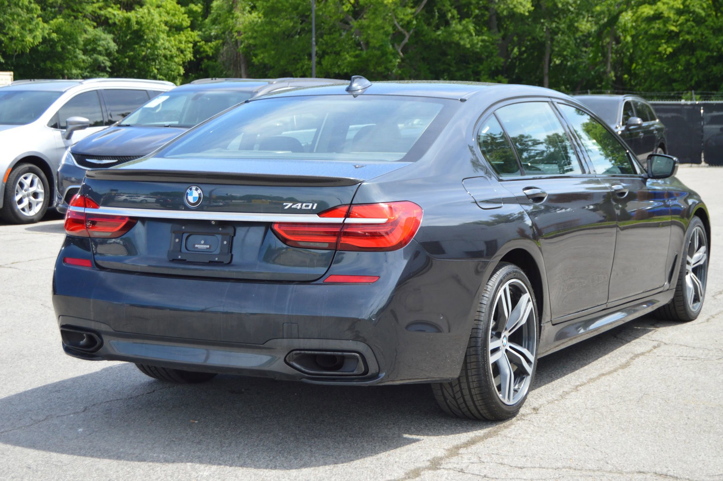 Used 2016 BMW 740i RWD image 6