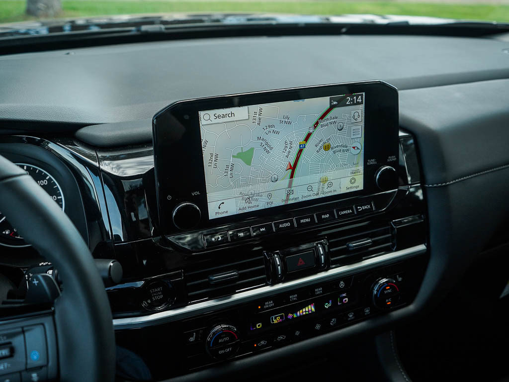 New 2025 Nissan Pathfinder SL w/ SL Premium Package image 25