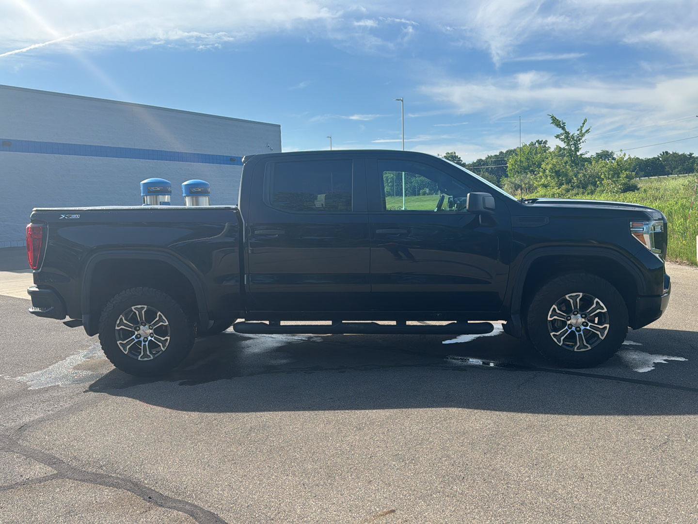 Used 2019 GMC Sierra 1500 4x4 Crew Cab w/ Convenience Package image 6