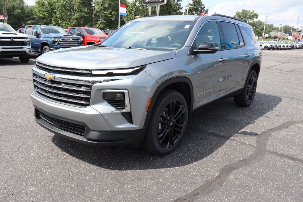 New 2027 Chevrolet Traverse LT w/ Driver Confidence Package AWD/4WD image 28