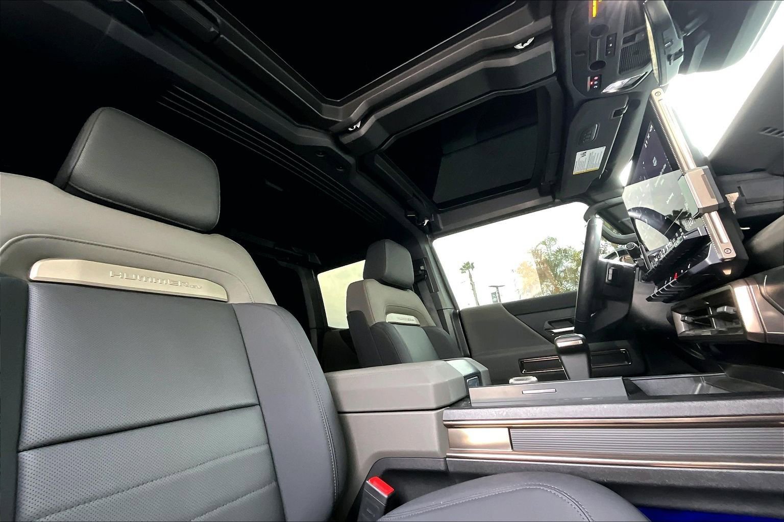 Used 2025 GMC Hummer EV 3X image 22