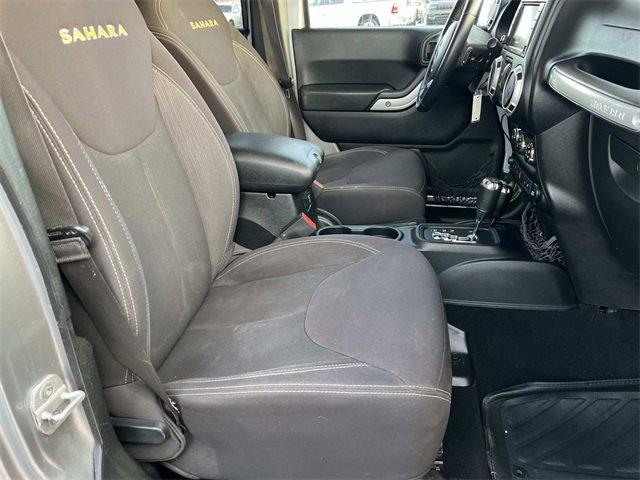 Used 2013 Jeep Wrangler Unlimited Sahara w/ Dual Top Group image 26