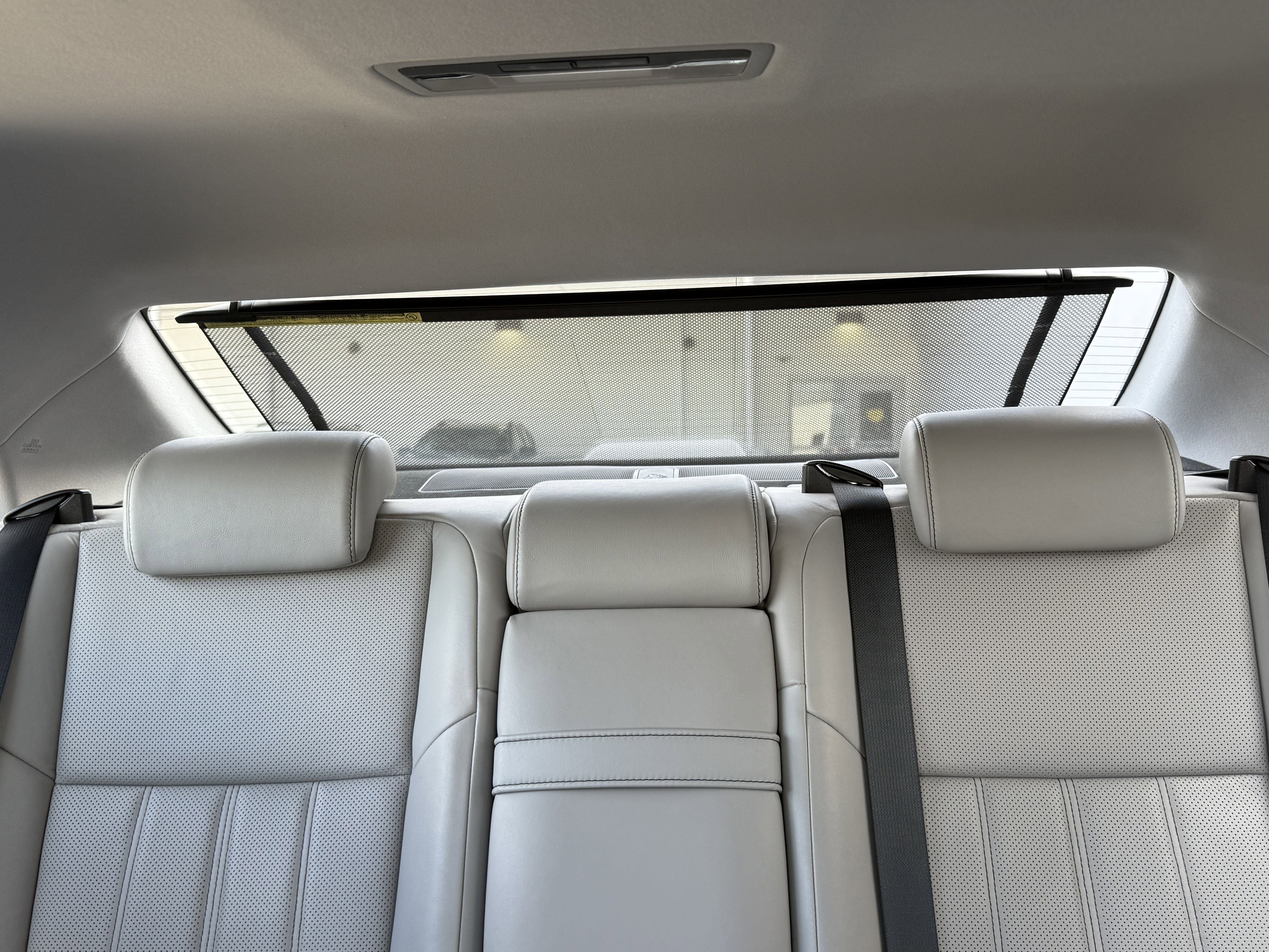 Used 2016 Lexus ES 350 w/ Luxury Package w/Wood Trim image 30