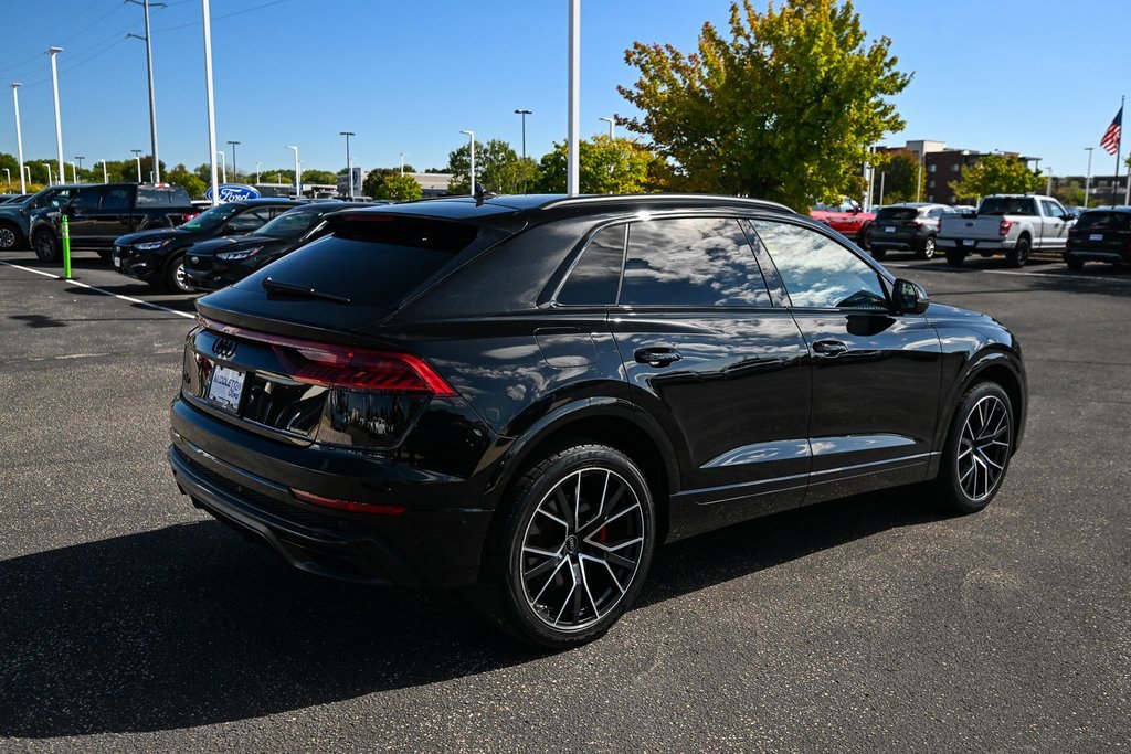 Used 2022 Audi Q8 Premium Plus image 4