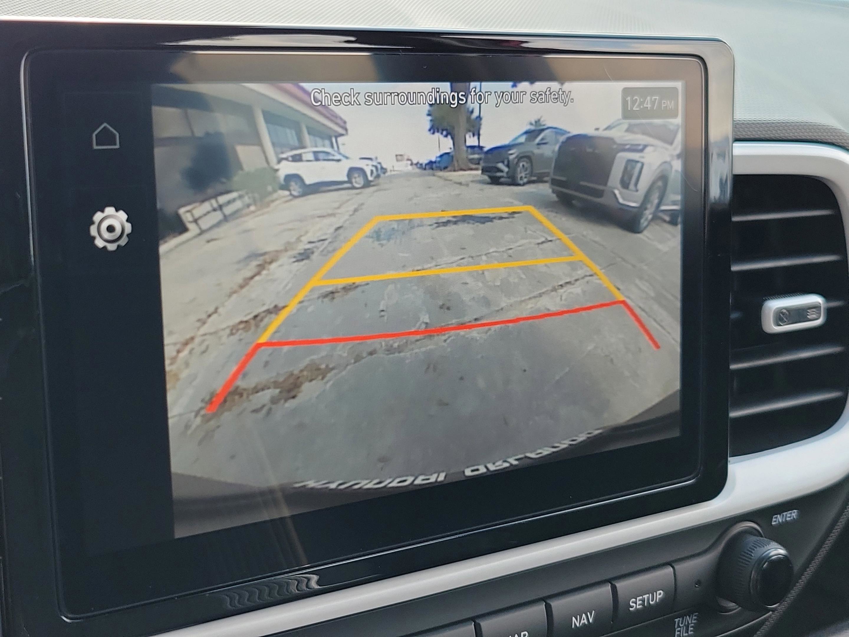 New 2025 Hyundai Venue Limited FWD image 21