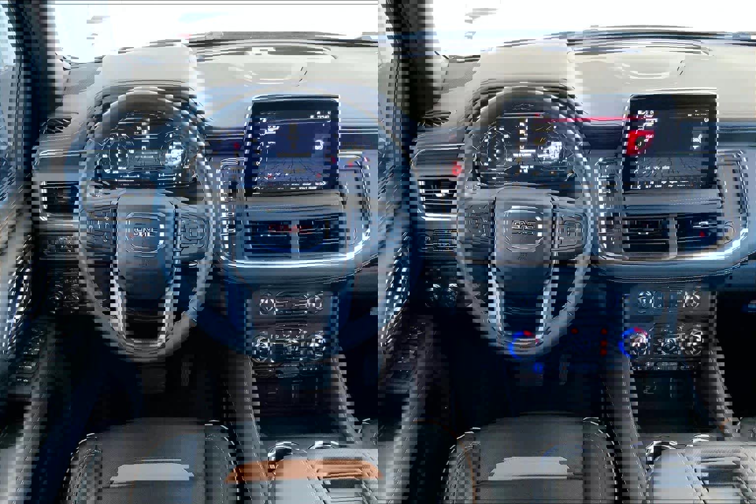 Used 2024 GMC Yukon AT4 w/ AT4 Premium Package image 6