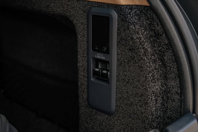 New 2026 Land Rover Range Rover SE AWD/4WD image 71