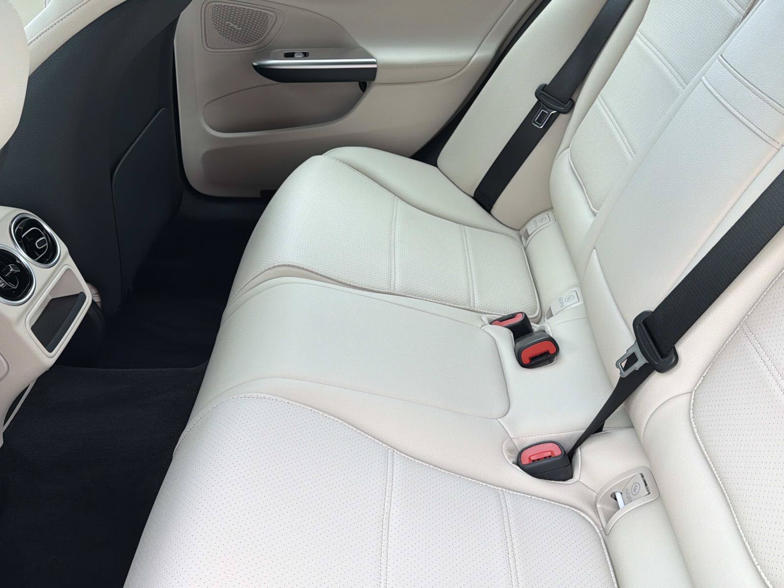 Certified 2024 Mercedes-Benz C 300 Sedan image 12