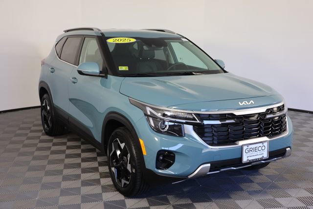Used 2025 Kia Seltos EX image 1