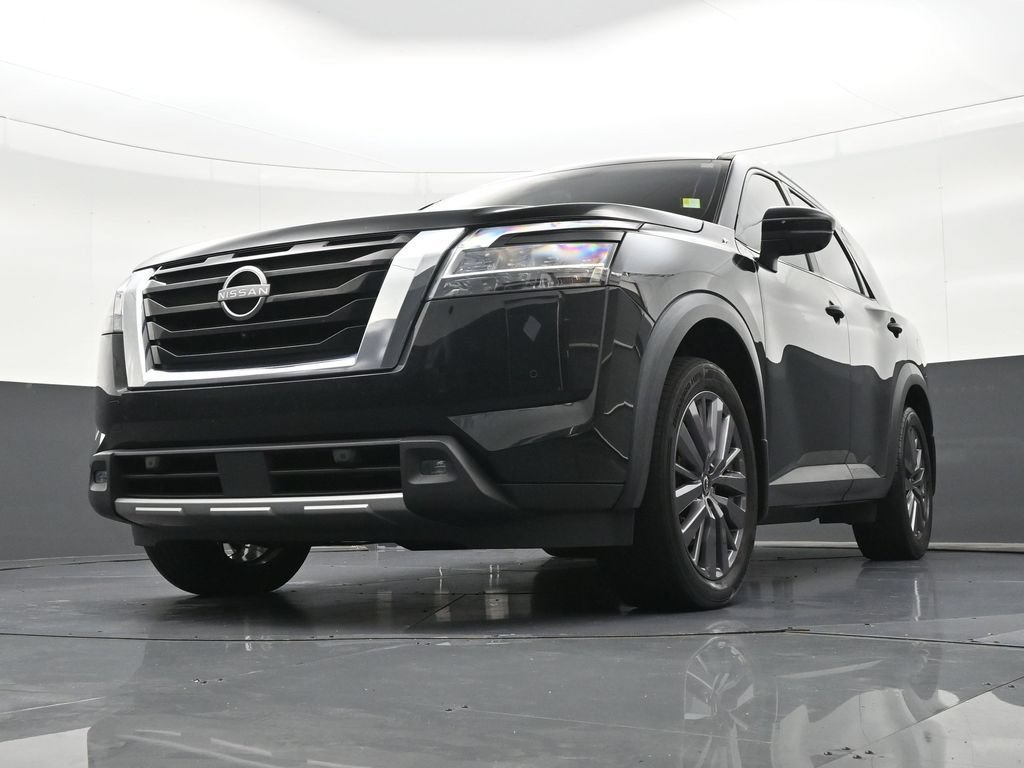 Used 2022 Nissan Pathfinder SL w/ SL Premium Package FWD image 25