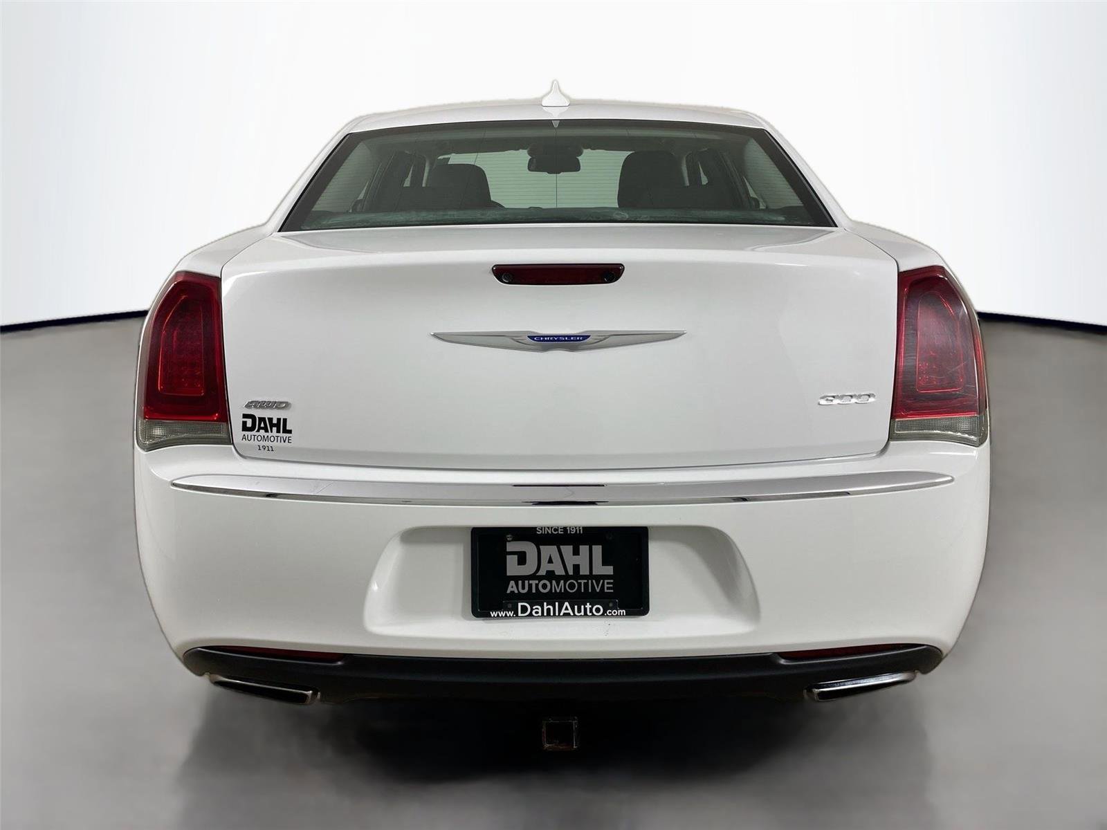 Used 2018 Chrysler 300 Touring image 6