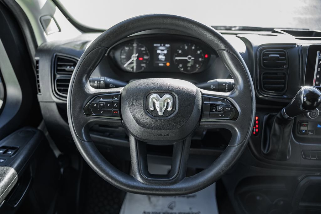 Used 2023 RAM ProMaster 2500 image 31