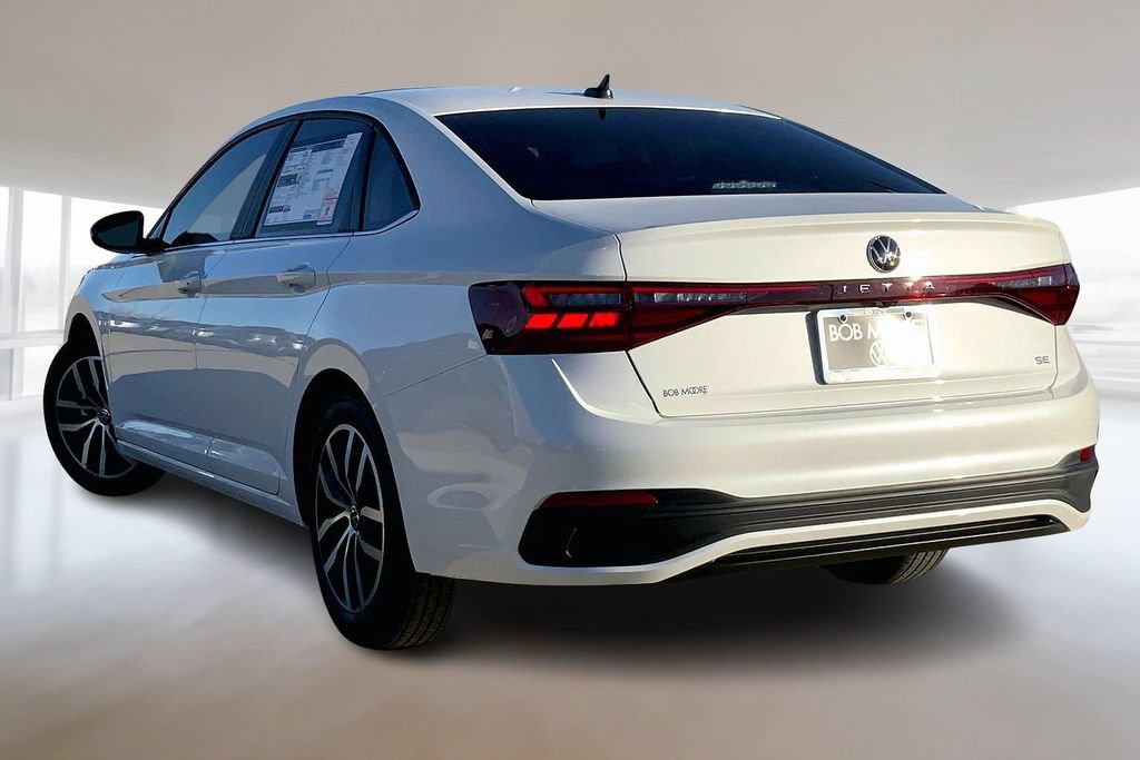 New 2026 Volkswagen Jetta SE FWD image 3