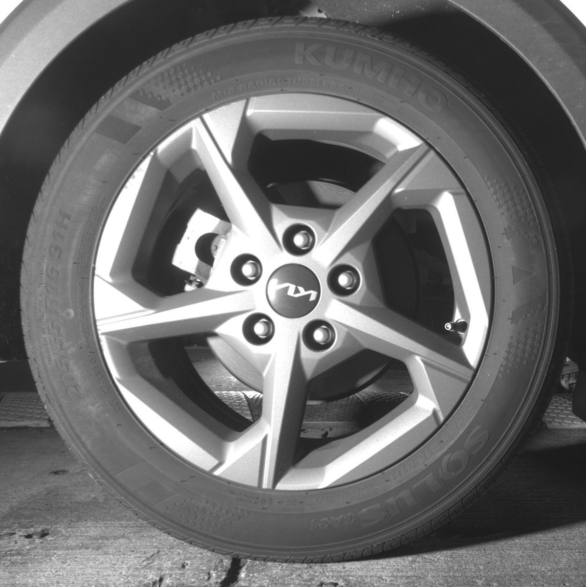 Used 2025 Kia K4 LXS image 15